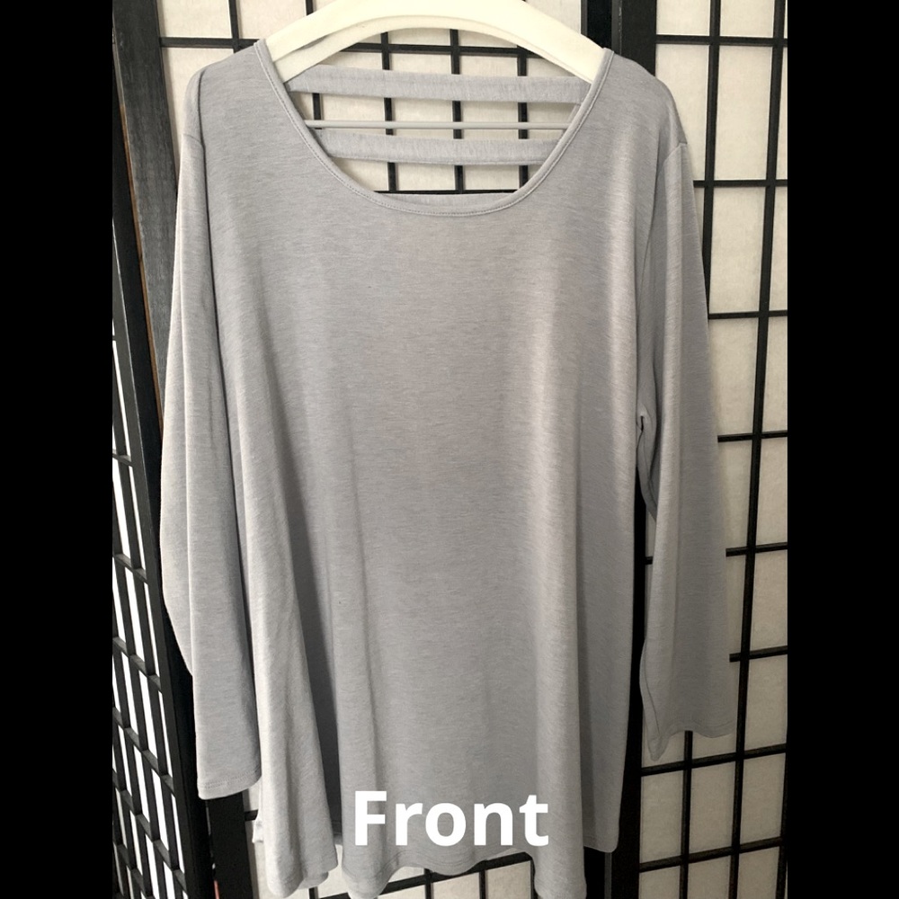 Emerald 2X stone colored long sleeve tunic